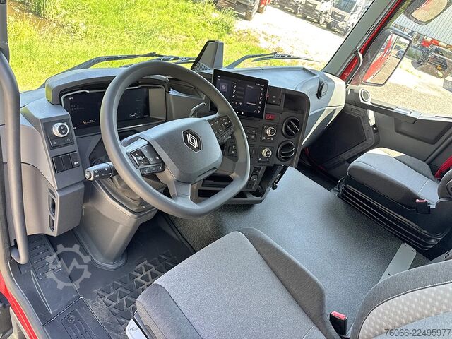 Podwozie z kabiną Renault K P6X6 Medium Chassis Cabin (4 units)