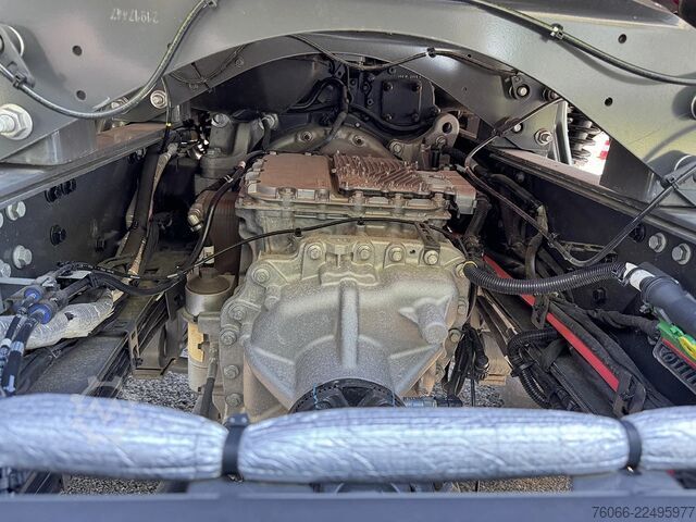 Chasis con cabina Renault K P6X6 Medium Chassis Cabin (4 units)