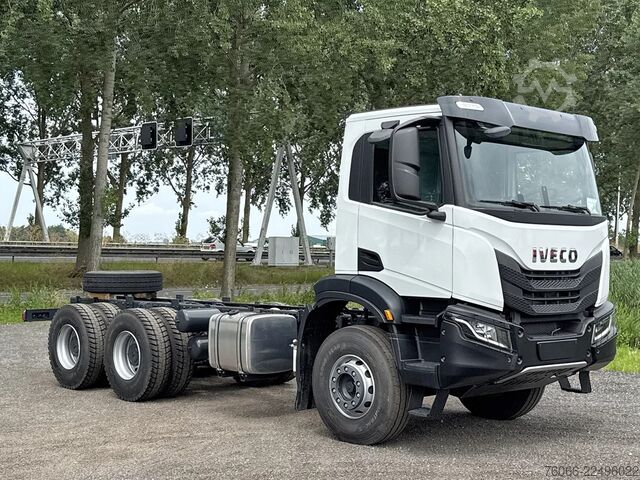 Πλαίσιο με καμπίνα Iveco T-Way AD380T43H-3800 AT Chassis Cabin (3 units)
