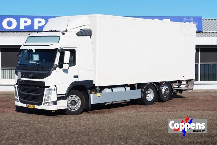 Kuffert Volvo FM Volvo FM 420 6x2 Stuur-As L.Z.V uitvoering