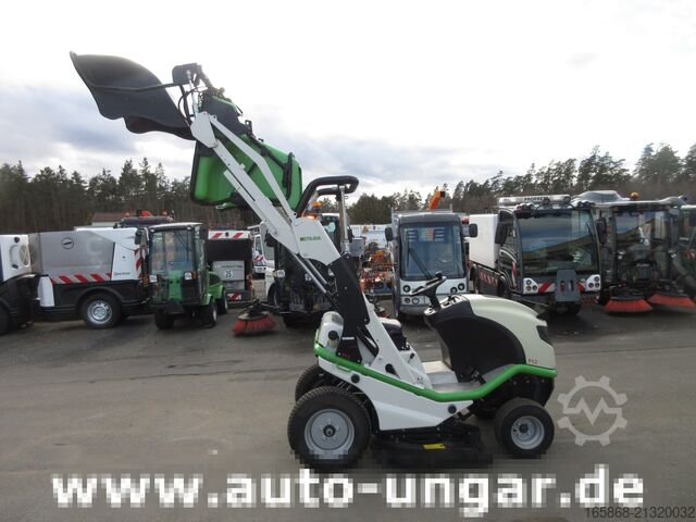 Mașină de cosit Etesia Buffalo 4x4 HVHPX 23PS Vanguard 760h