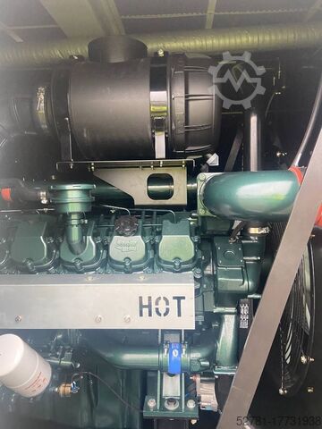 Aggregaat Doosan DP180LB - 710 kVA Generator - DPX 19857