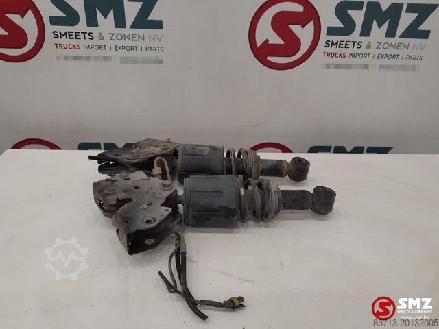Kabinenteil Daf Occ set cabinesluitingen + cabineschokdempers L/R