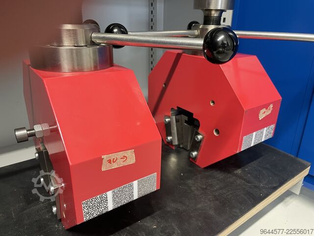 Zwick / Roell Z100 univerzální zkušební stroj ZwickRoell Z100 Universalprüfmaschine