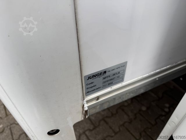 Kasa kamyoneti IVECO Daily 70C18A8/P,Hi-Matic,Klima,Luftfed.,LBW.1000