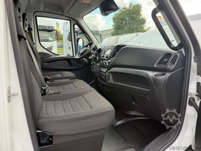 Furgon skrzyniowy IVECO Daily 70C18A8/P,Hi-Matic,Klima,Luftfed.,LBW.1000