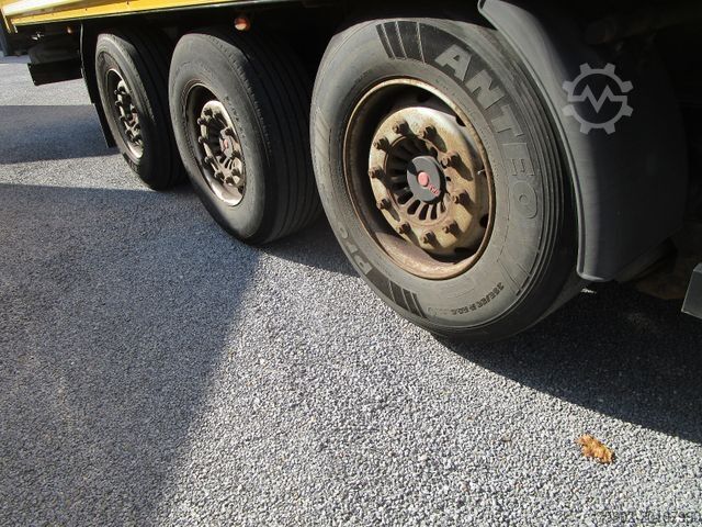 Standardni tegljač MAN TGX 18.460 LL*mit 3-Achs Kögel Auflieger*