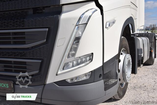 Standardowy ciągnik siodłowy VOLVO FH 500 Globetrotter XL Varios