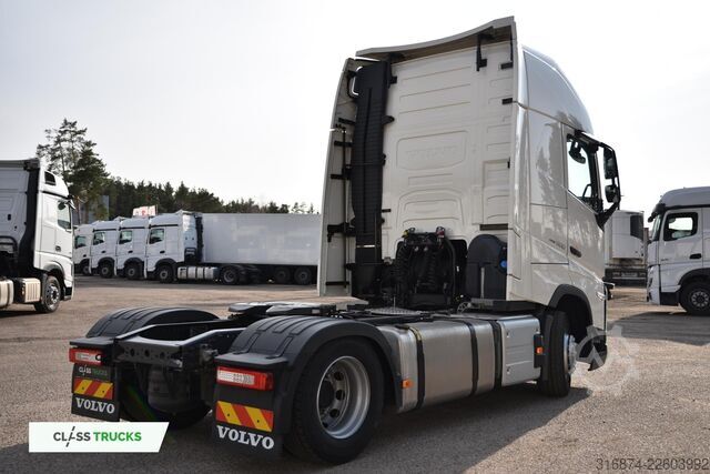 Standardowy ciągnik siodłowy VOLVO FH 500 Globetrotter XL Varios