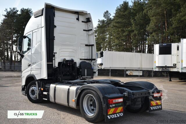 Standardowy ciągnik siodłowy VOLVO FH 500 Globetrotter XL Varios