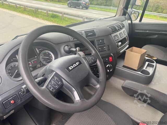Bavul DAF CF 290 Bakwagen met verwaming