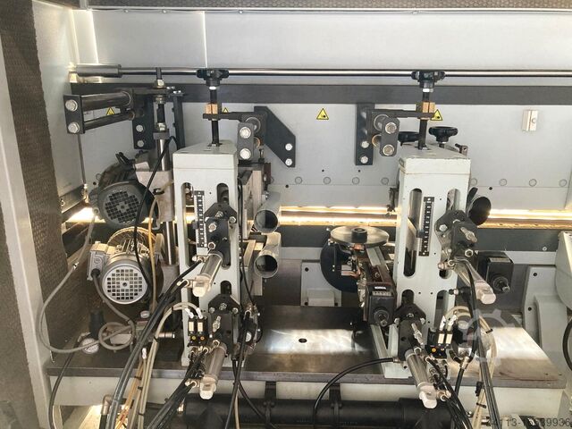 Softforming enkelzijdige kantenaanlijmmachine HOMAG KFL 610 /20/E3 (Softforming)
