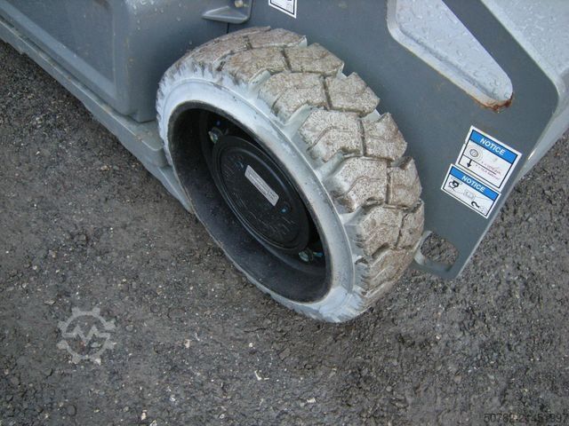 Plateforme de travail HAULOTTE Arbeitsbühne Haulotte Star 10, AH  10 m