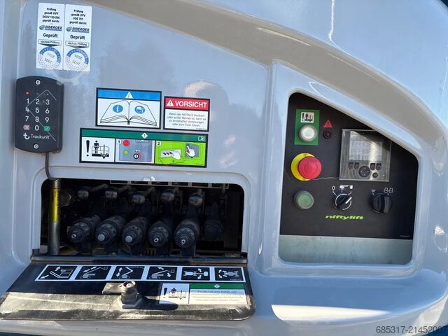 Braț articulat Niftylift HR 28 Hybrid 4x4