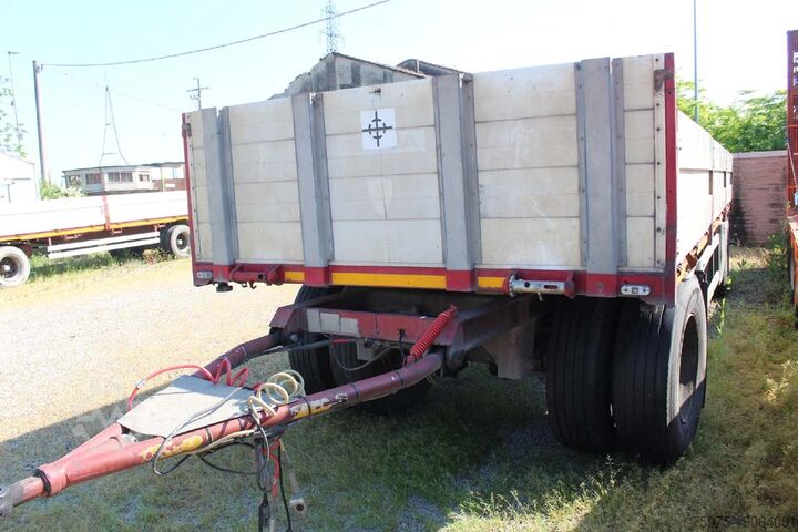 Remolque abierto bartoletti rimorchio cassona sponde 2assi usato