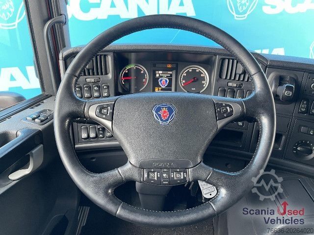 Vrachtwagen met bakwagen Scania P 370 LB4x2MNB RETARDER FULL AIR 705X245X235