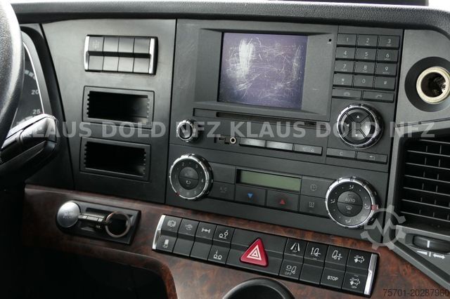 Autodraagtruck MERCEDES-BENZ Actros 2443 Autotransp. Kässbohrer. Supertrans