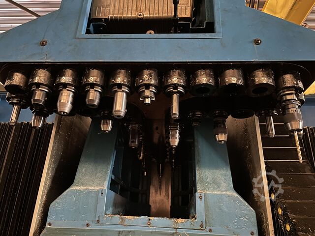 CNC machining center Ibarmia ZVL 3000