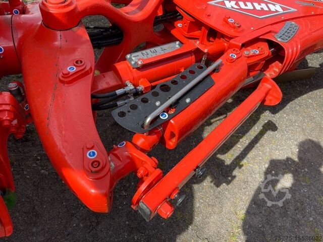 Ploeg Kuhn VariMaster L4EH80101