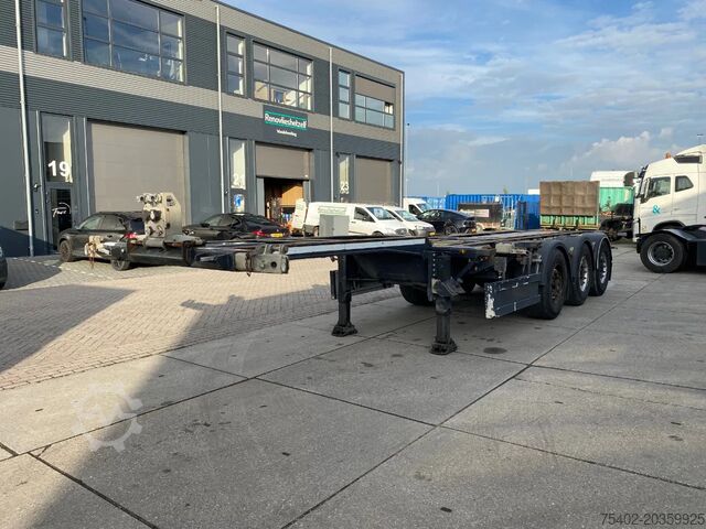 Containertransport Renders Euro 800 3DFCST / Container Chassis / 45FT / 1x...