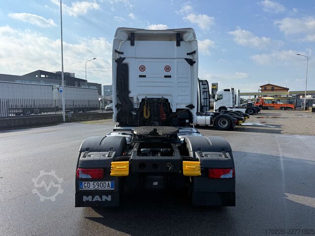 Standard trækkerunit MAN TGX 18.510