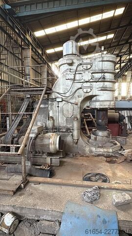 BRUGT SMEDED HAMMER FABR. BECHE, MODEL L 10 BECHE L 10