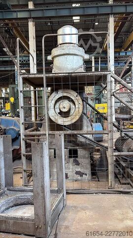 BRUGT SMEDED HAMMER FABR. BECHE, MODEL L 10 BECHE L 10