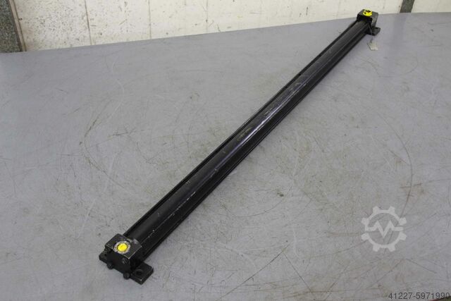 Hydraulische cilinder Parker C-M1144  Hub 850 mm