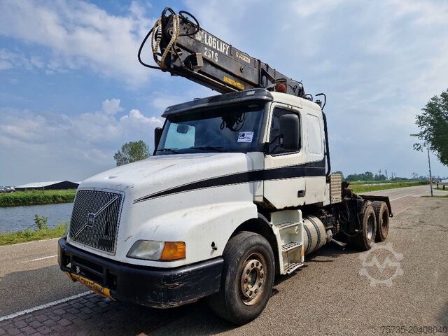 Estándar-SZM VOLVO NH12.460