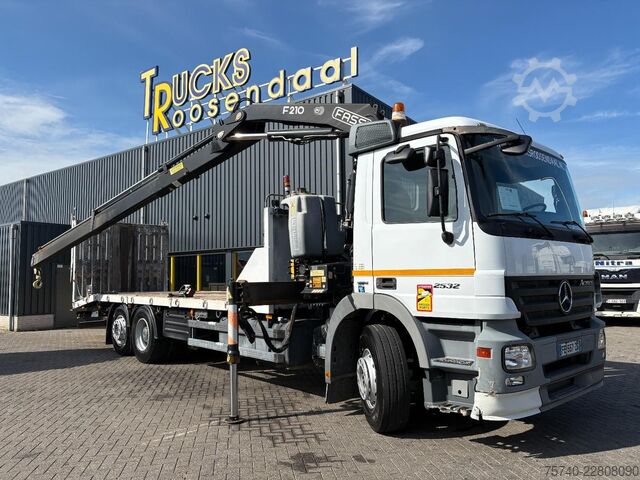 Autotransporter Mercedes-Benz Actros 2632 + FASSI F210--2X EXT. + REMOTE + HY...