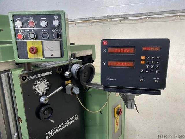 Universiteit gereedschapsfreesmachine TOS FN 32