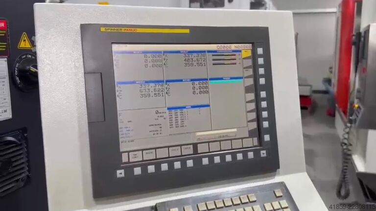 CNC soustruh - stroj se šikmým ložem SPINNER TC800-110