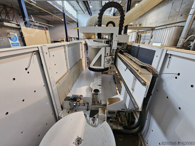 Machining center HOMAG CENTATEQ P-110