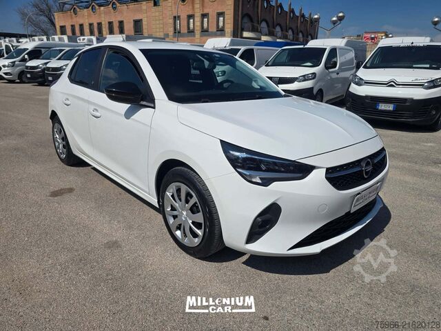 Minibüs Opel OPEL CORSA E KM 2000