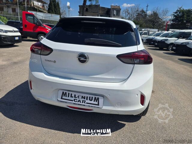 Minibüs Opel OPEL CORSA E KM 2000