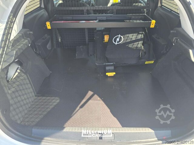 Minibüs Opel OPEL CORSA E KM 2000