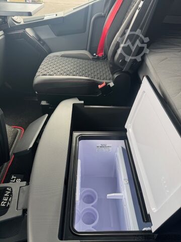 Standart çekici ünitesi Renault T 520