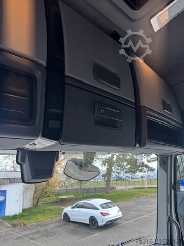 Standart çekici ünitesi Renault T 520