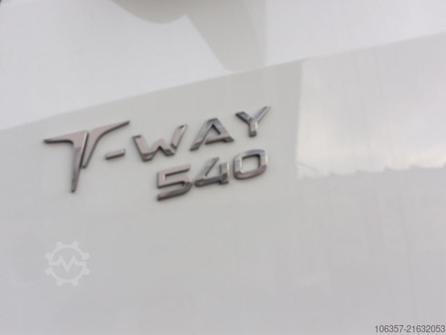 Truck chassis IVECO T-Way AD410T54 8X4 Radstand.4250mm 2-Stück