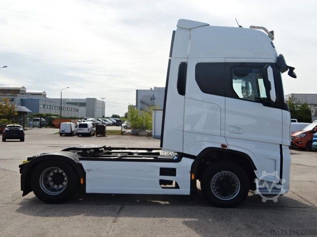 Standard tractor unit FORD F-Max Sattelzugmaschine