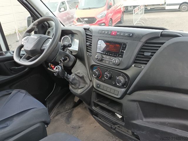 Three-sided tipper truck IVECO 35C14H