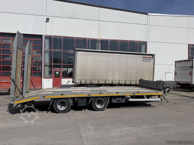 Vehicul comercial Möslein TTA21 T Schwebheim  21 t Tandemtieflader