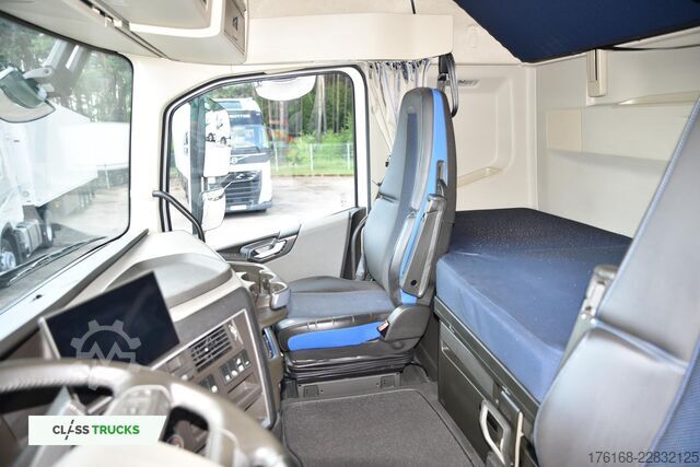 Standaard trekker VOLVO FH 500 XL Retarder i-ParkCool ACC