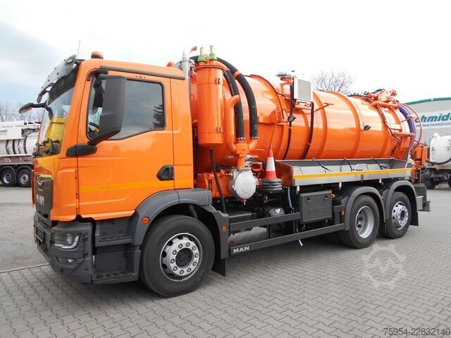Vakuová cisterna MAN TGM 26.320 6x2-4 BL / Faros 13,5/1