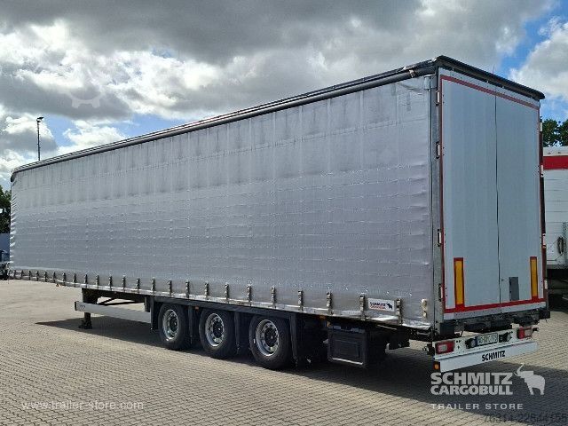 Åben sættevogn med presenning Schmitz Cargobull Curtainsider Mega Getränke