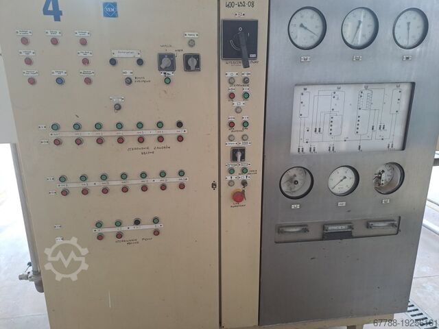 Línea de embotellado de agua para bebidas PET de 2L NAGEMA BF60 KOMI 160