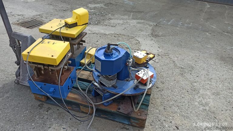 Pers voor alu bogen Schuco International schuco Rundtischpresse
