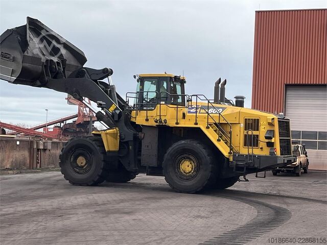 Komatsu WA600-8E0 Komatsu WA600-8E0