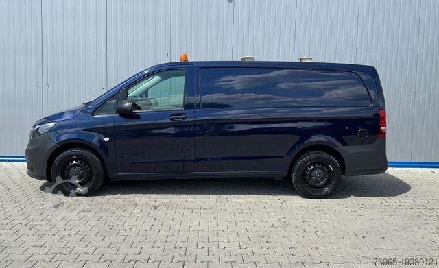 Minibus MERCEDES-BENZ Vito 116 CDI LANG 7G KLIMA 3-SITZER TEMPOMAT AHK