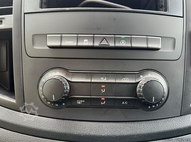 Minibus MERCEDES-BENZ Vito 116 CDI LANG 7G KLIMA 3-SITZER TEMPOMAT AHK